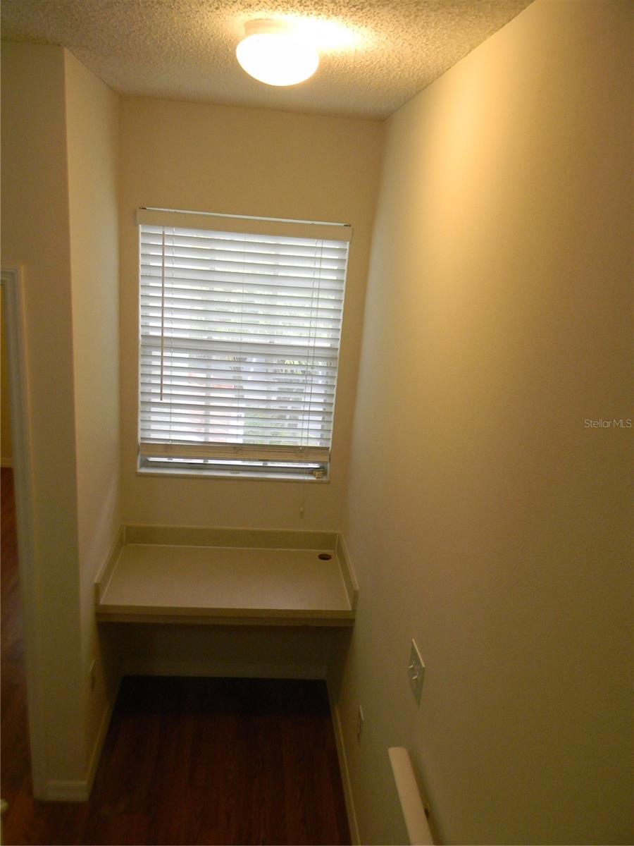 8334 - LAS PALMAS OF SARASOTA - Residential