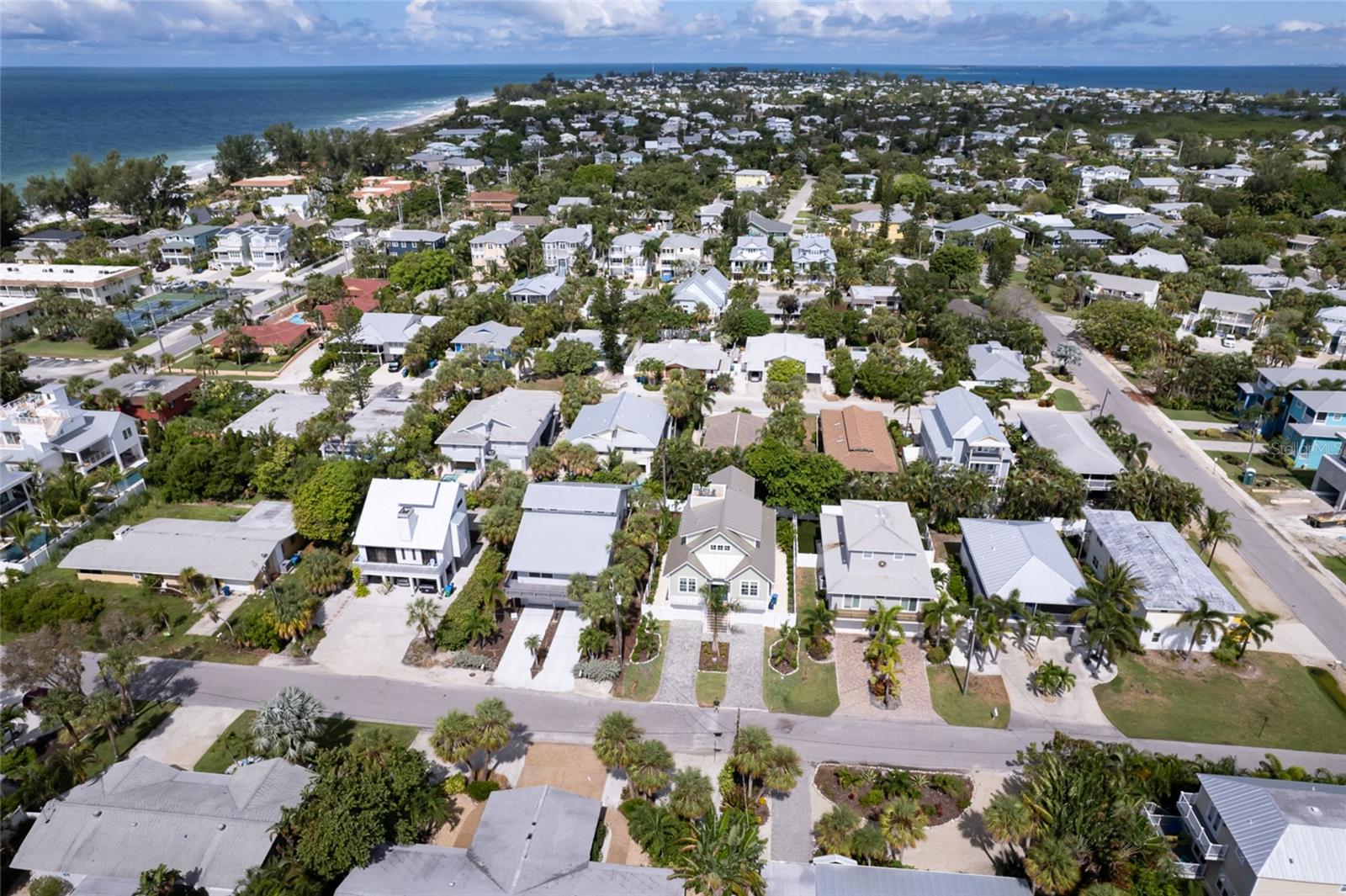 WEST WIND SHORES - Residential