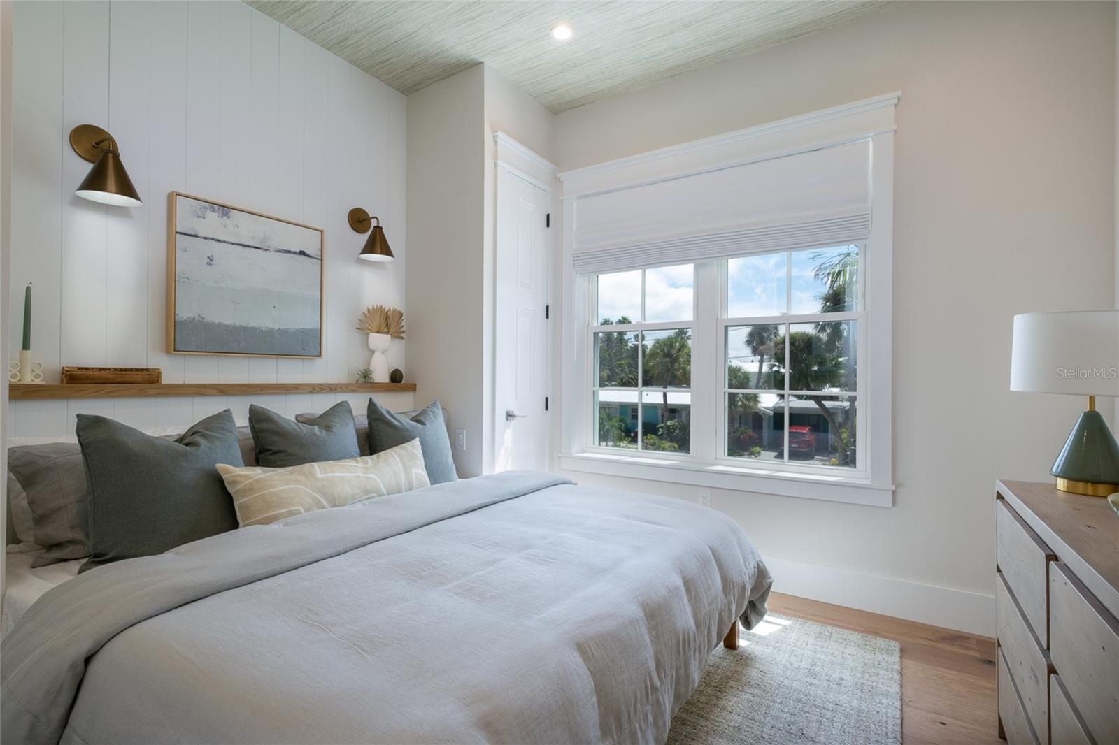 WEST WIND SHORES - Residential