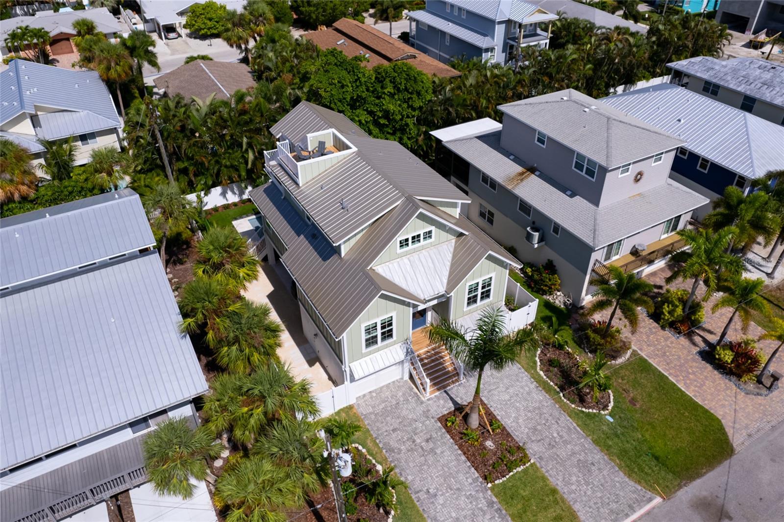 WEST WIND SHORES - Residential