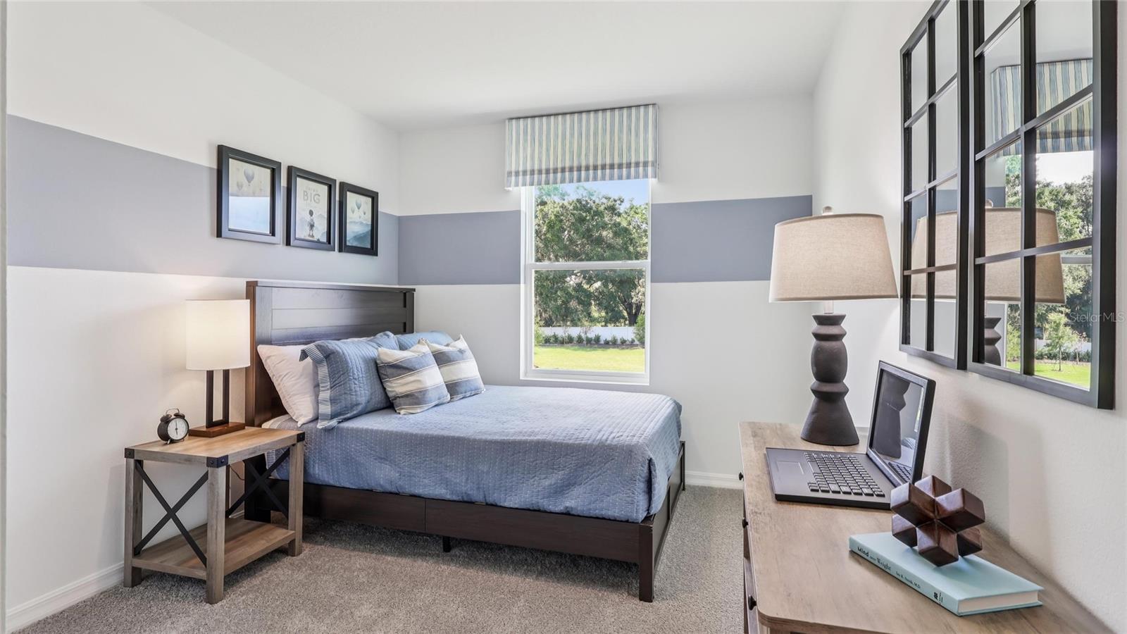 TWISTED OAKS - Residential