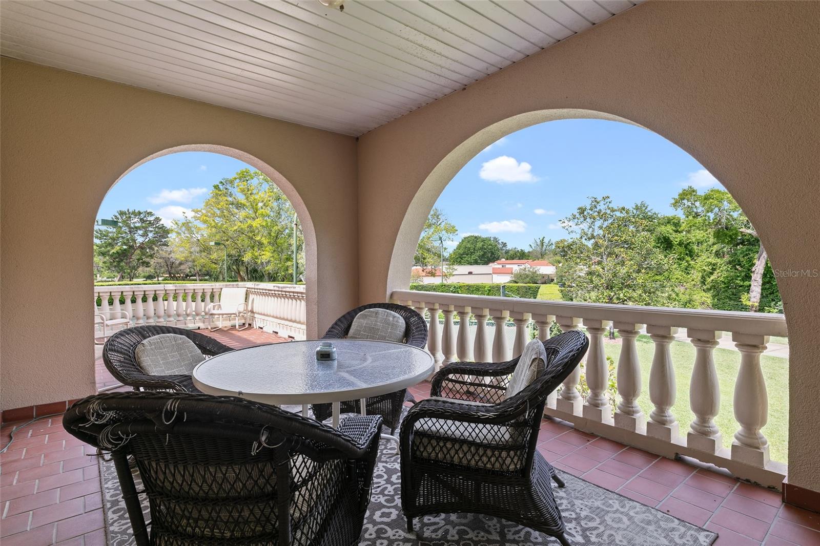 SPRUCE CREEK FLY IN - Residential