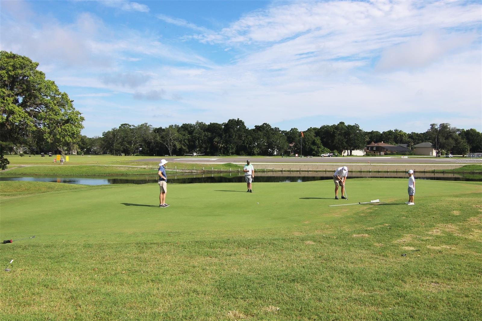 SPRUCE CREEK FLY IN - Residential