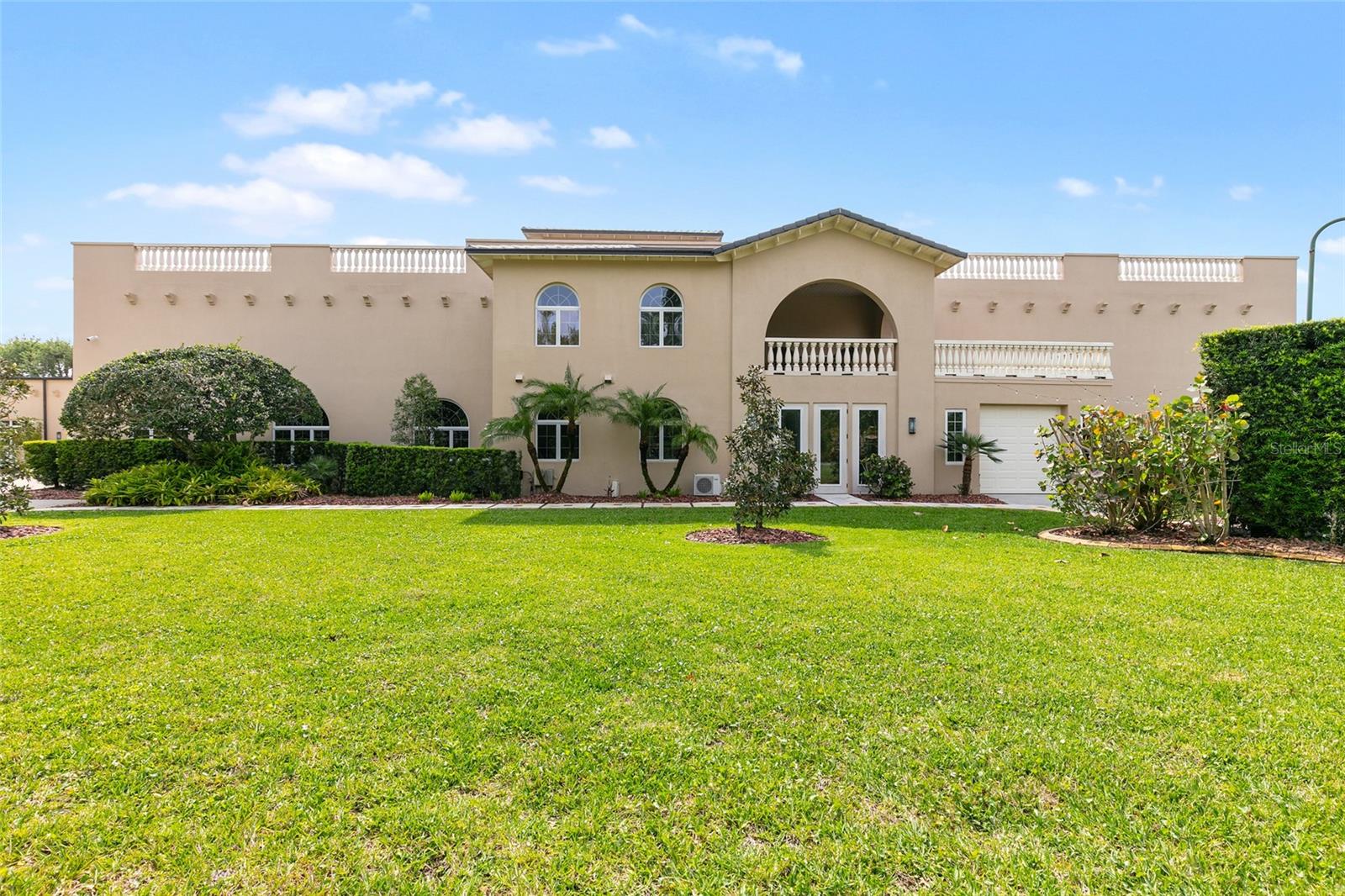 SPRUCE CREEK FLY IN - Residential