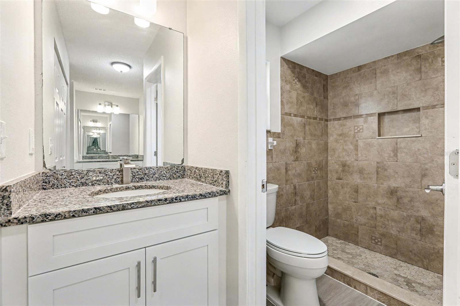 LAKE SARASOTA - Residential