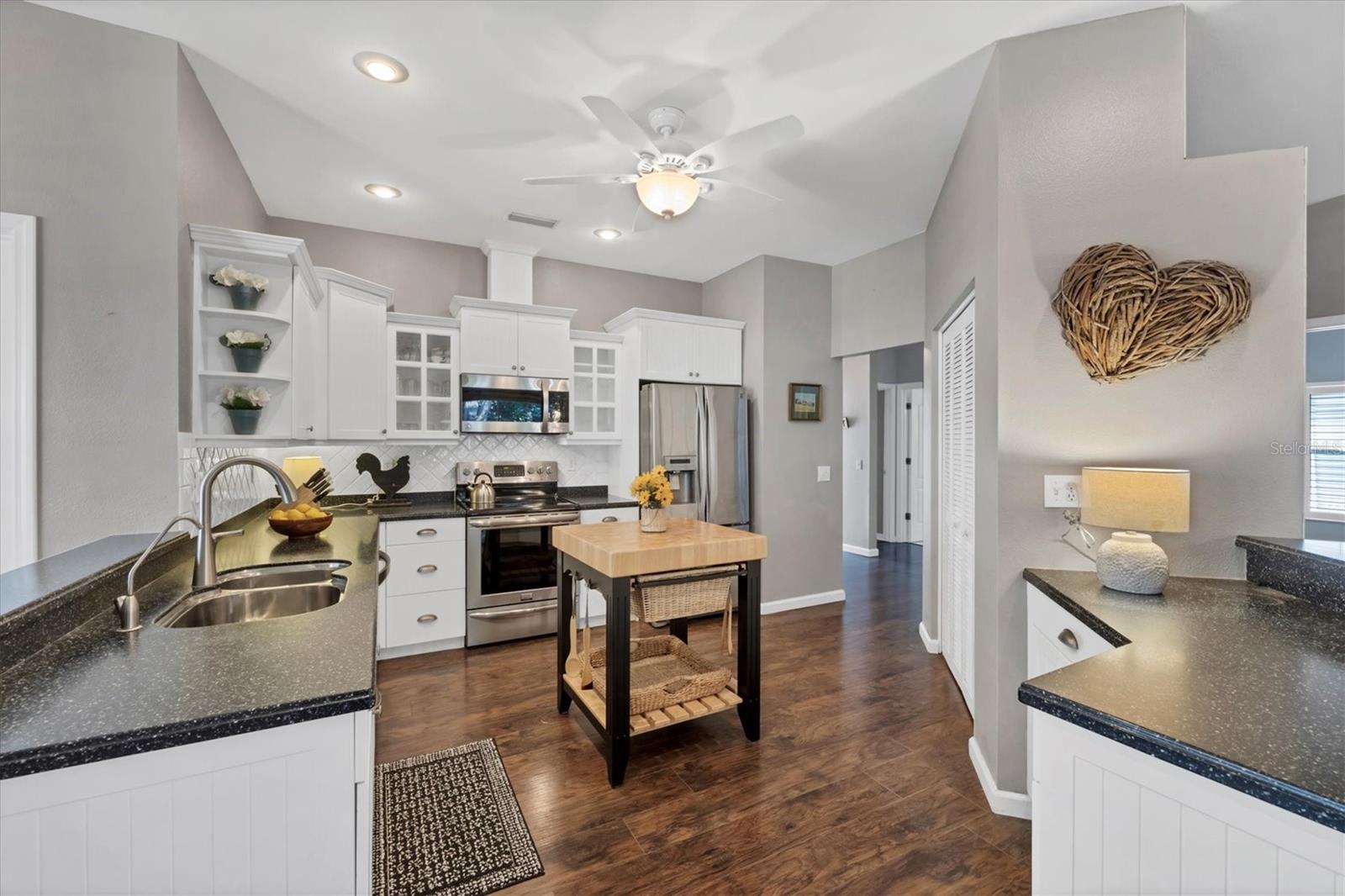 DEL SOL VILLAGE AT LONGWOOD RUN PH 02 - Residential