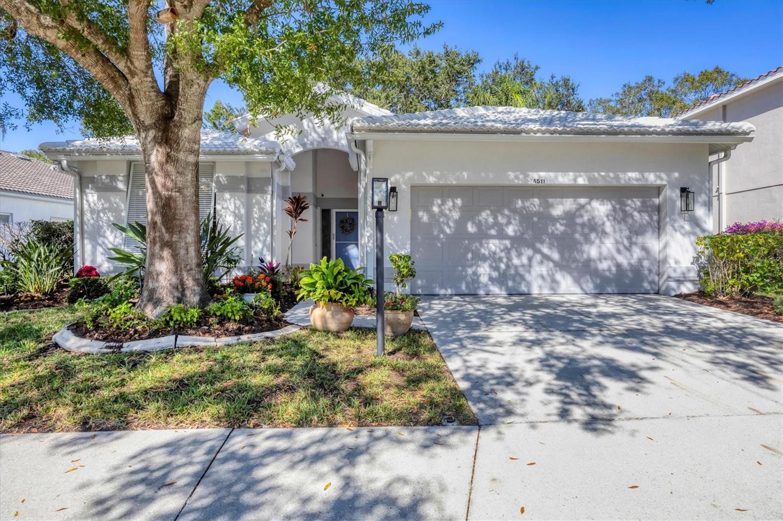 4511 DEL SOL BOULEVARD S