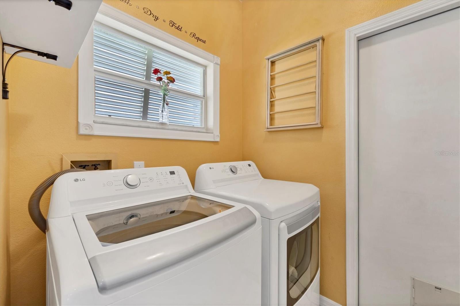 DEL SOL VILLAGE AT LONGWOOD RUN PH 02 - Residential