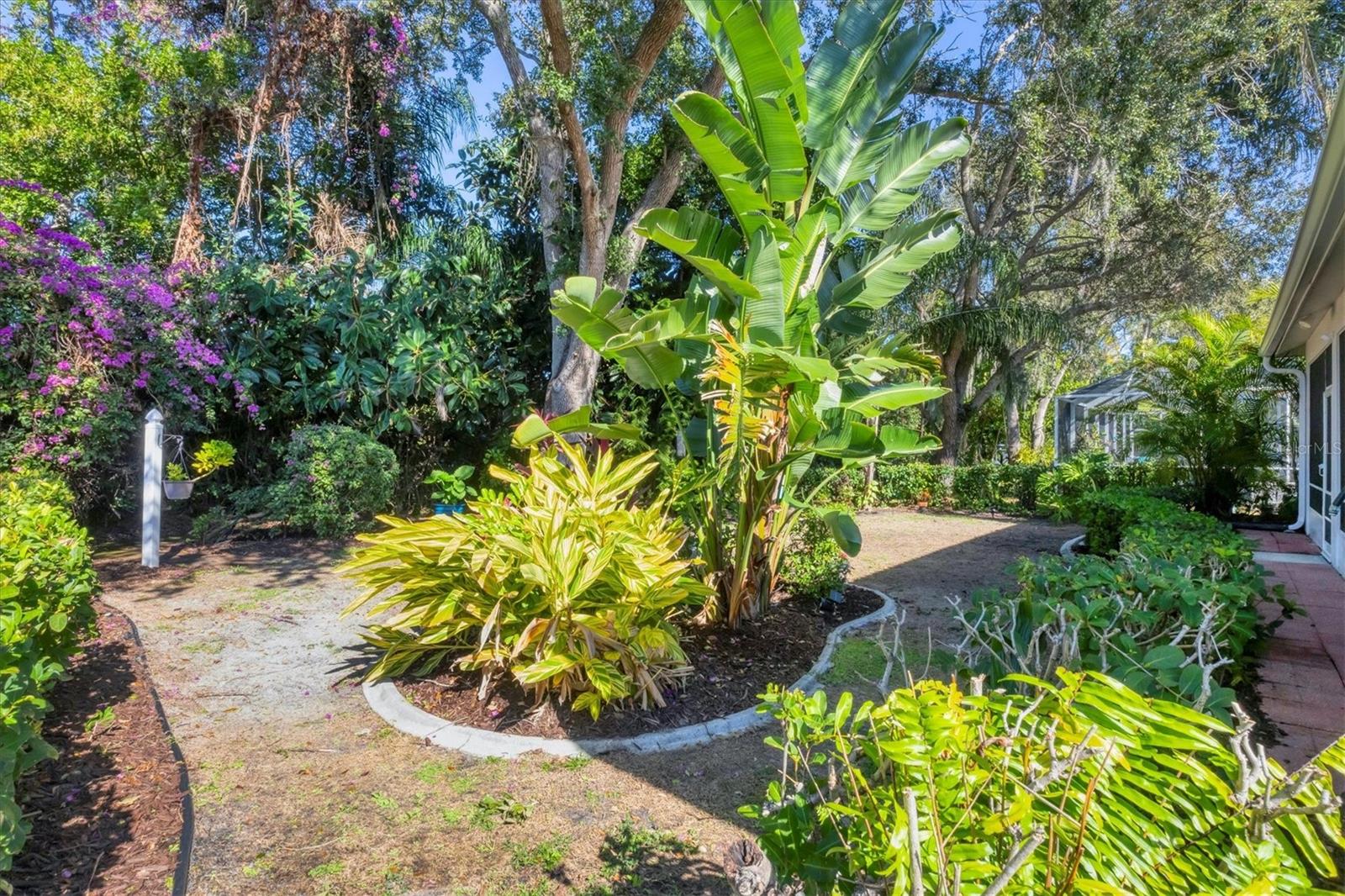 DEL SOL VILLAGE AT LONGWOOD RUN PH 02 - Residential