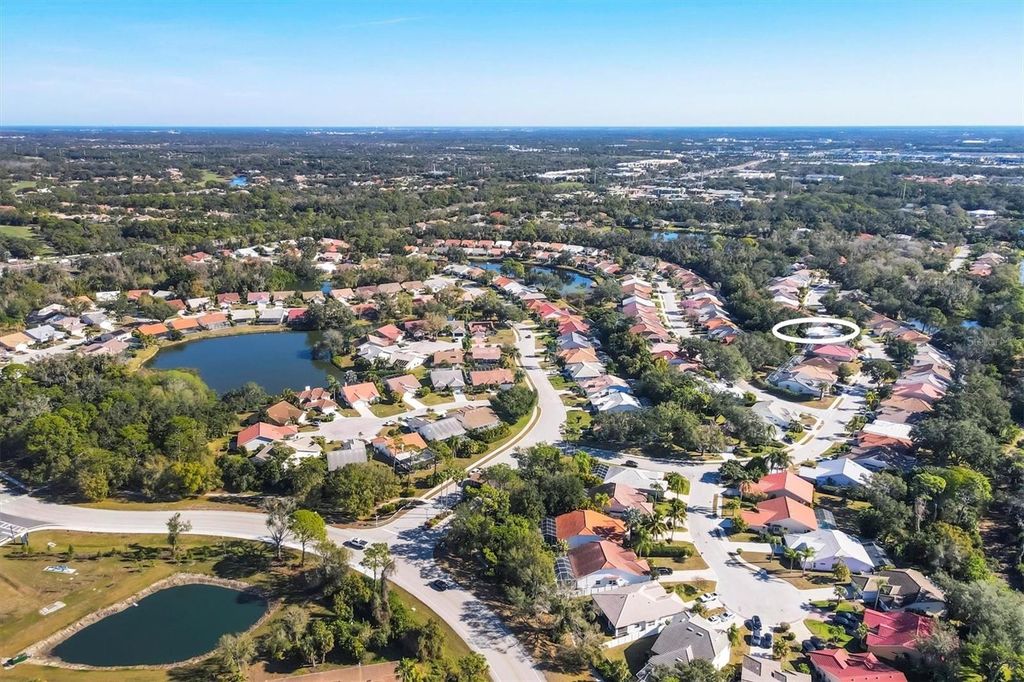 Photo of 4511 Del Sol Boulevard S, Sarasota, FL 34243 (MLS # A4679694)