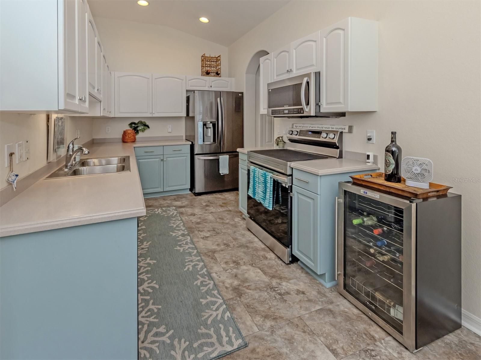 AUBURN HAMMOCKS - Residential