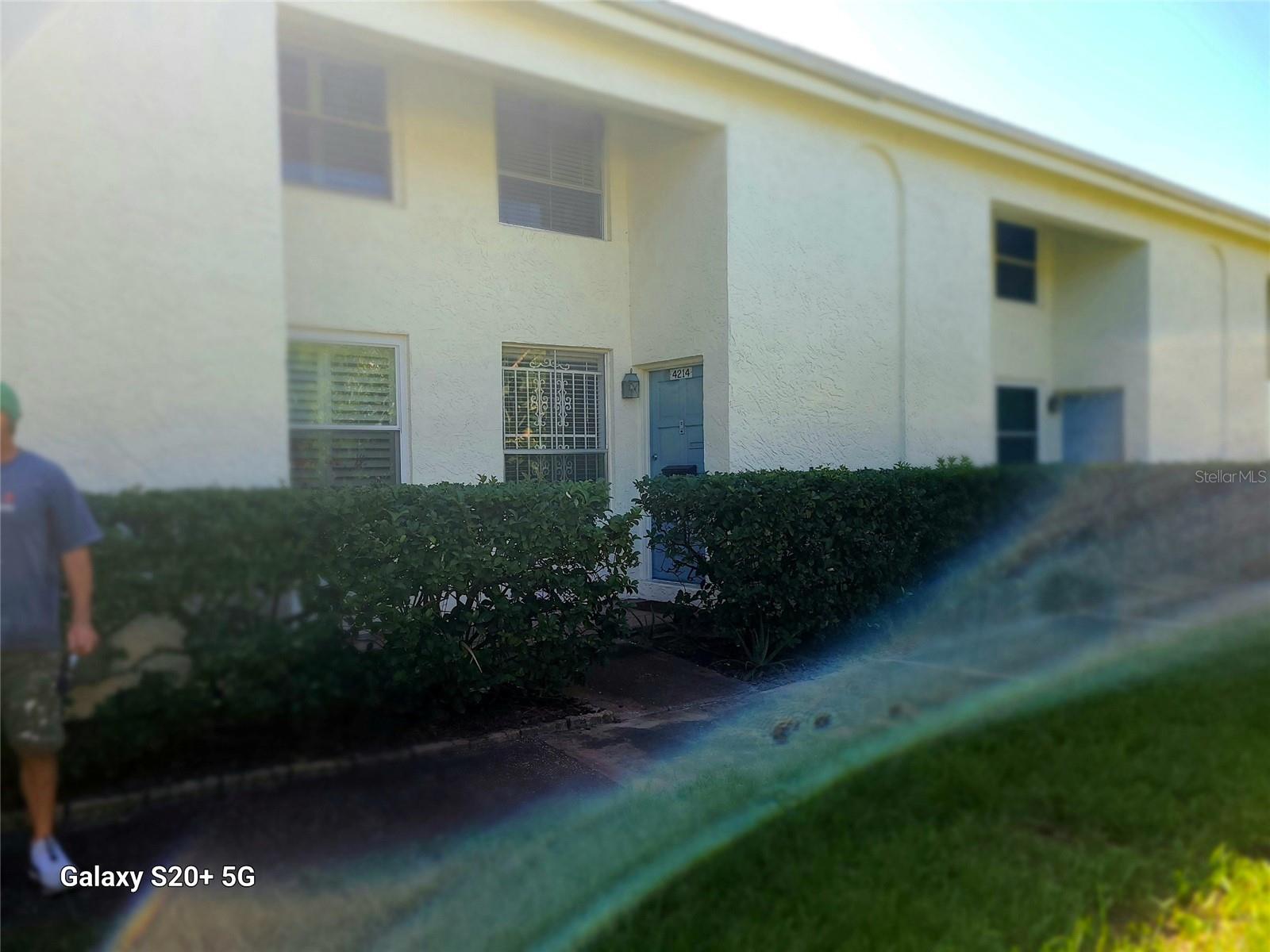 TAMPA VILLAS SOUTH UNIT 2 - Residential Lease