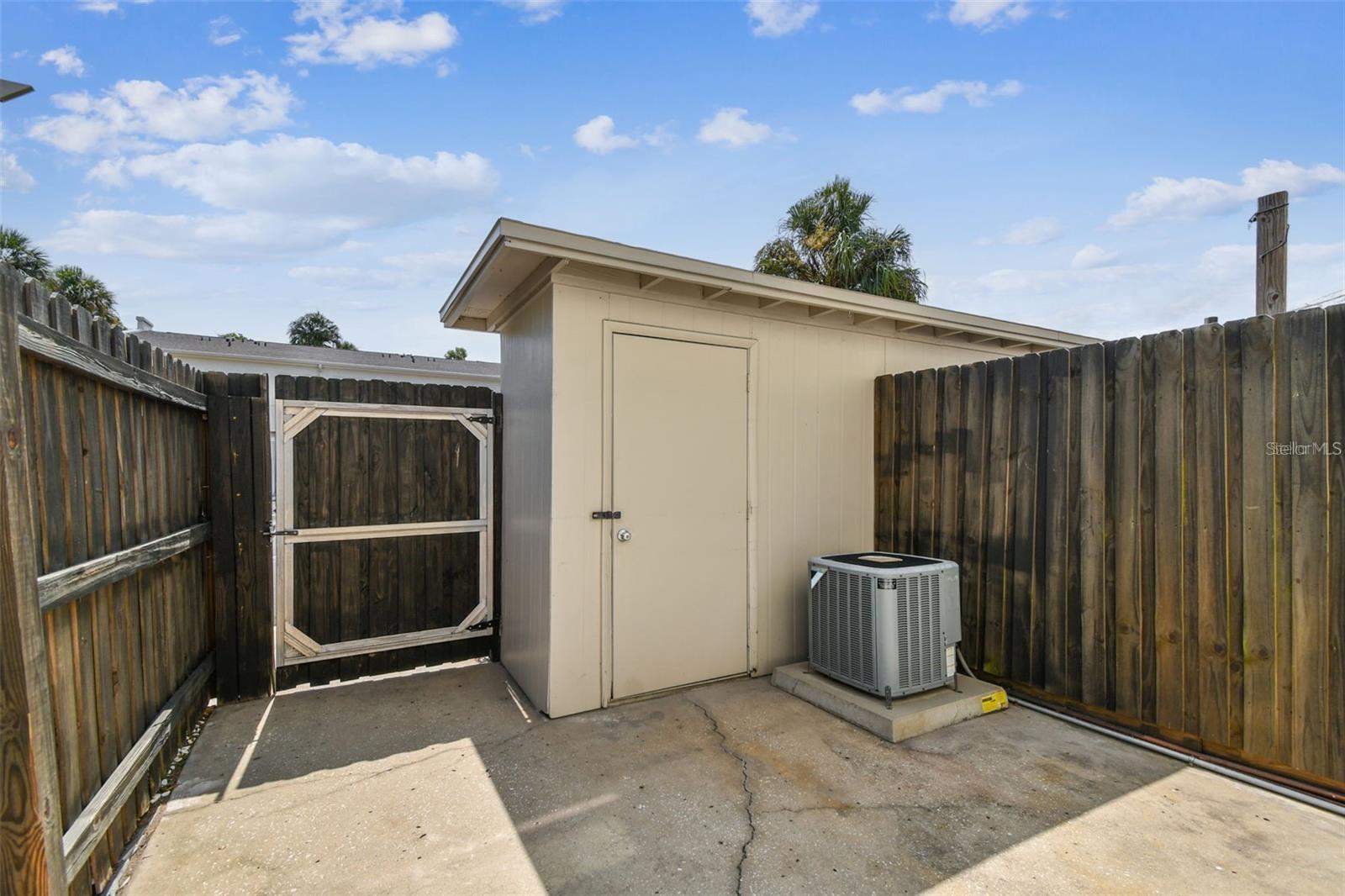 TAMPA VILLAS SOUTH UNIT 2 - Residential Lease