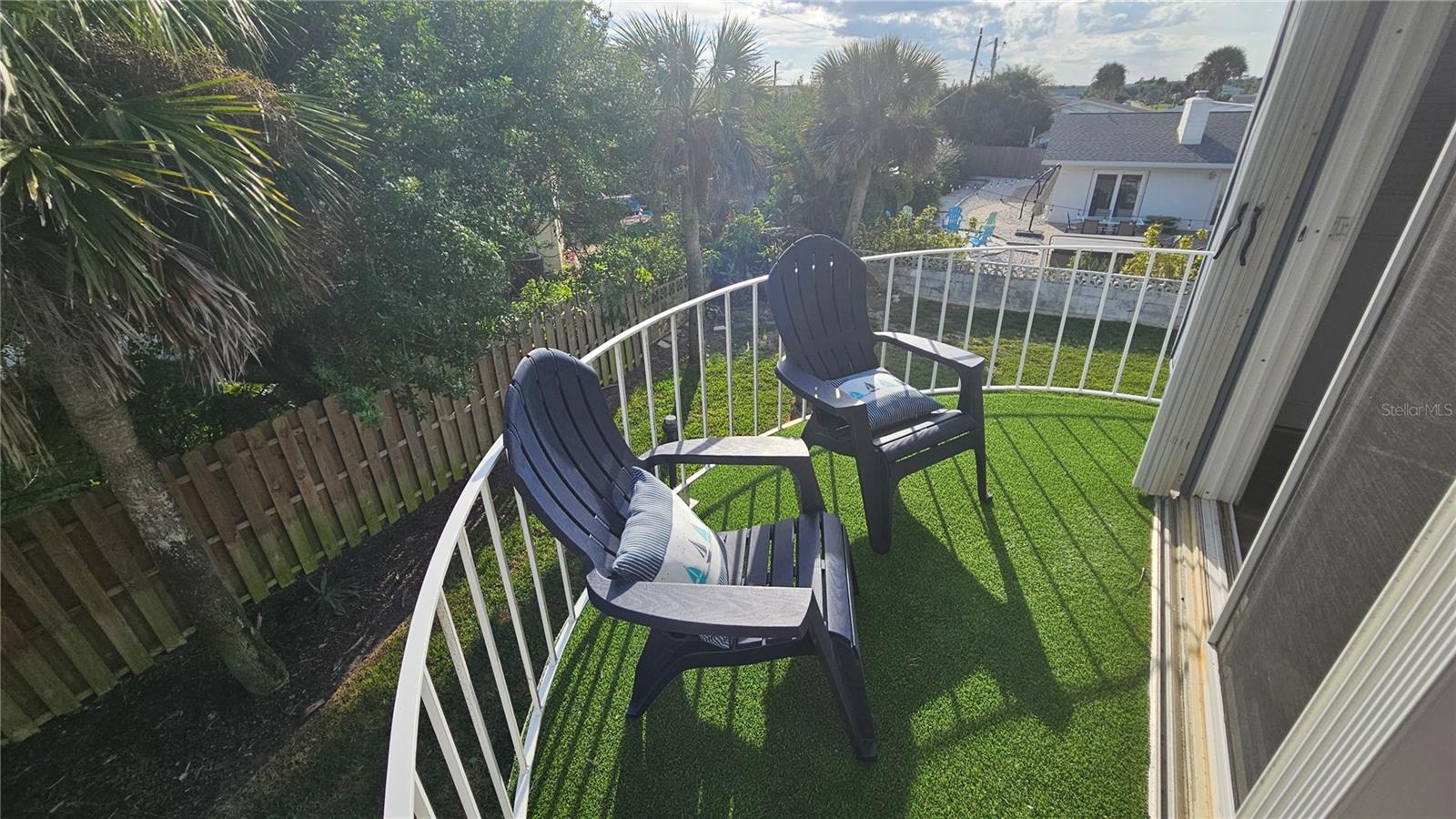 MADEIRA VILLA & MADEIRA VILLA 02 - Residential