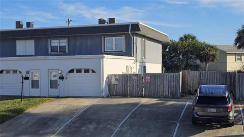 Photo of 2800 Ocean Shore Boulevard #140, Ormond Beach, FL 32176 (MLS # L4957575)