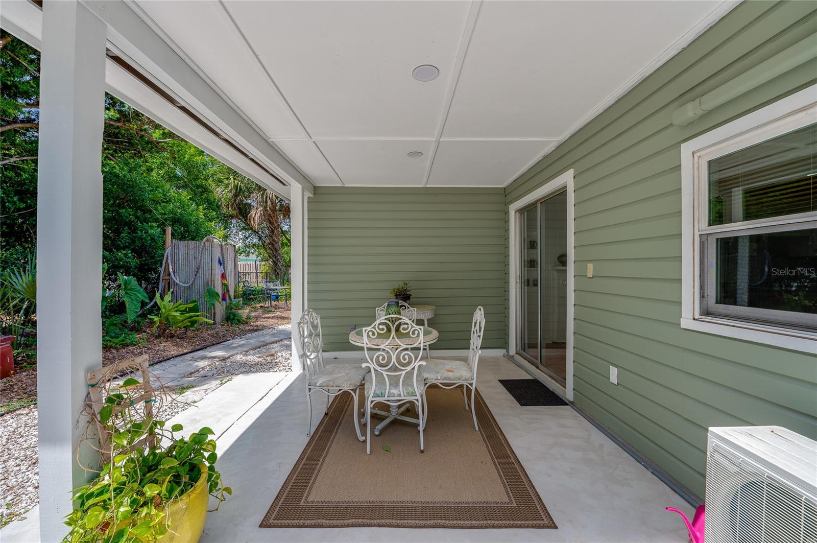 1624 CORDOVA AVENUE