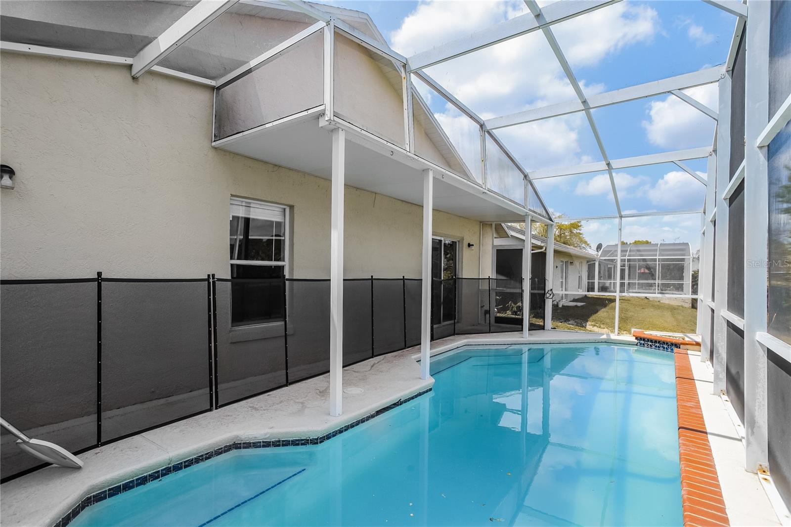 LINDFIELDS UNIT 2 - Residential Lease