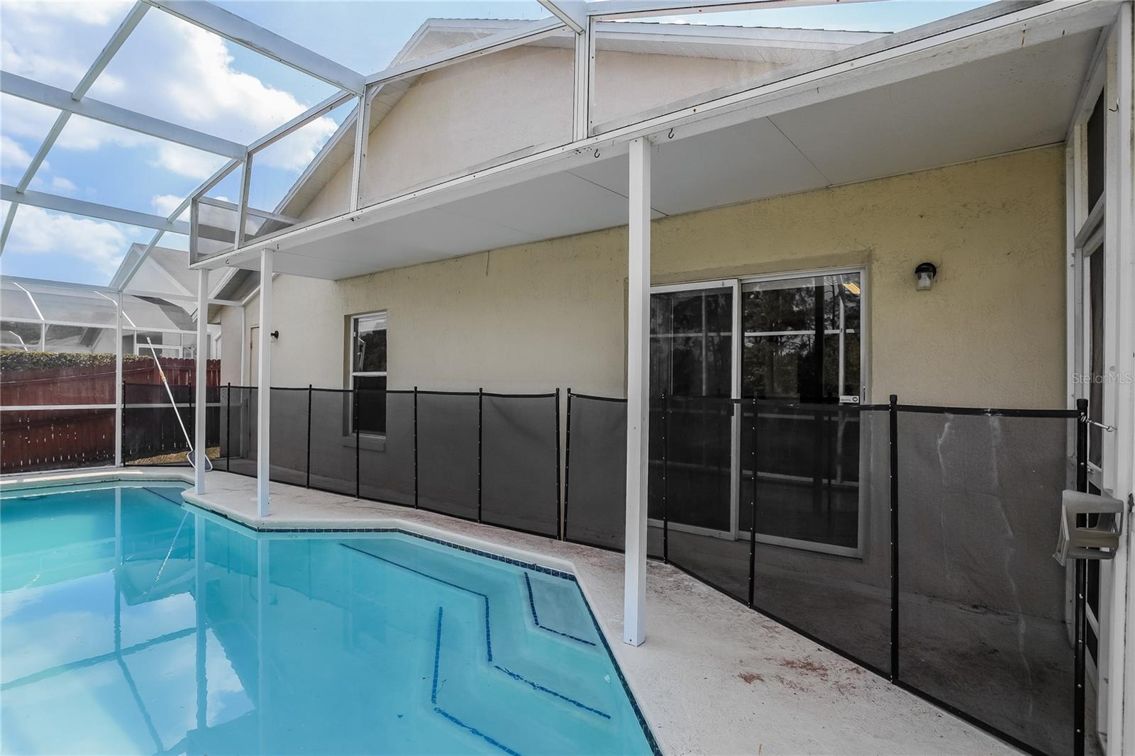 LINDFIELDS UNIT 2 - Residential Lease