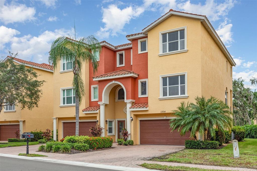 Photo of 1304 3rd Street Circle E, Palmetto, FL 34221 (MLS # O6344094)