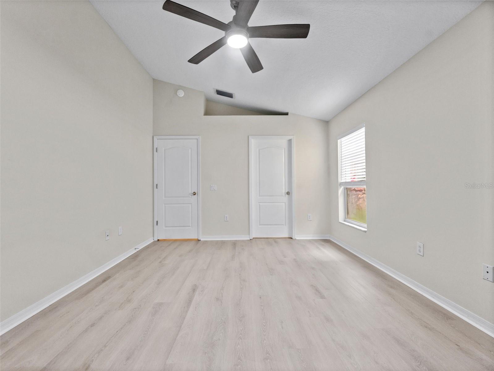 MEADOW POINTE PRCL 08 - Residential Lease