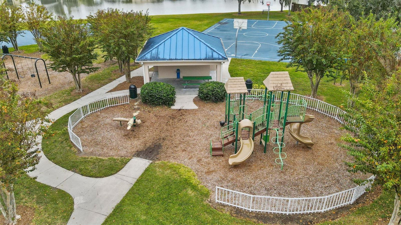 MEADOW POINTE PRCL 08 - Residential Lease