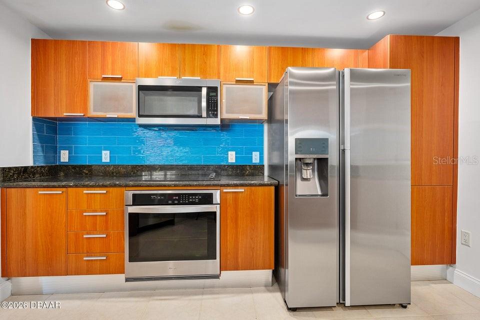 MARINA GRANDE HALIFAX 01 - Residential