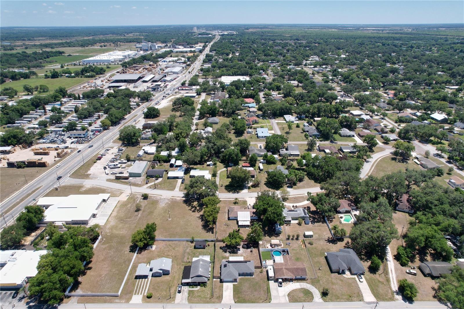 HACKLAKE - Residential
