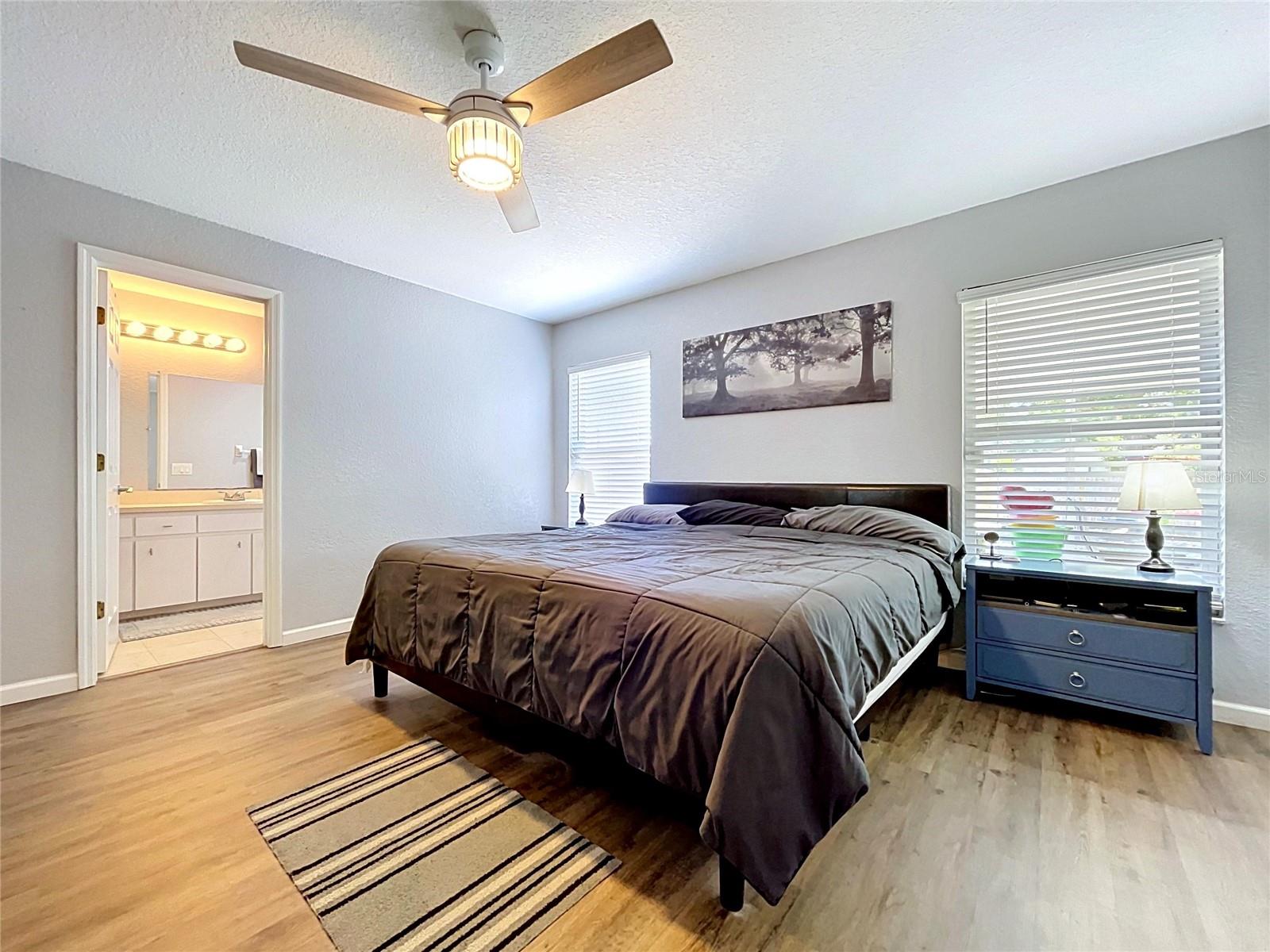 HACKLAKE - Residential