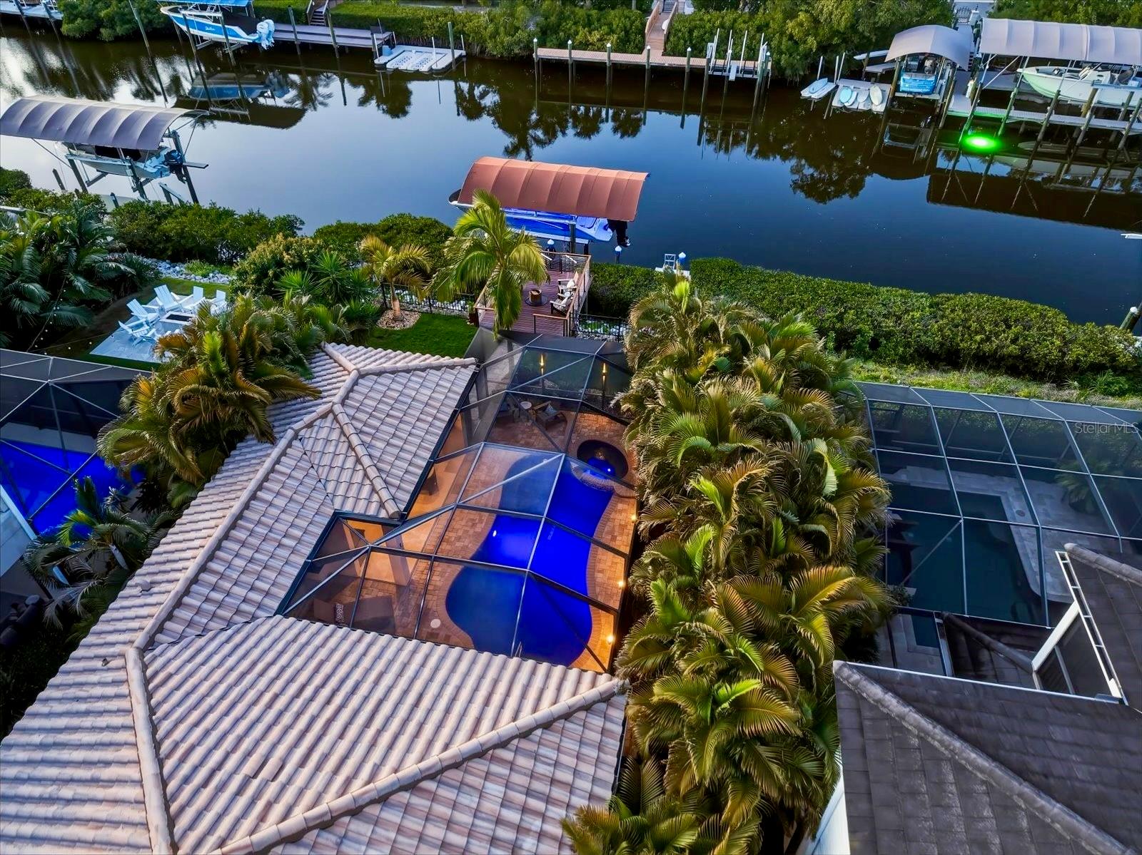 RIVERDALE - Residential