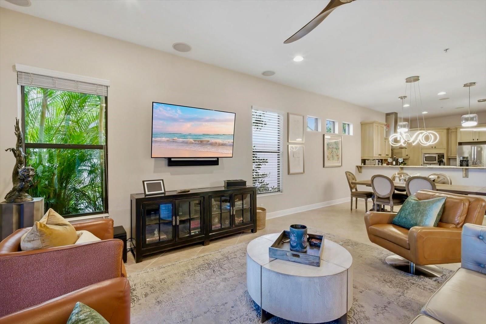 RIVERDALE - Residential