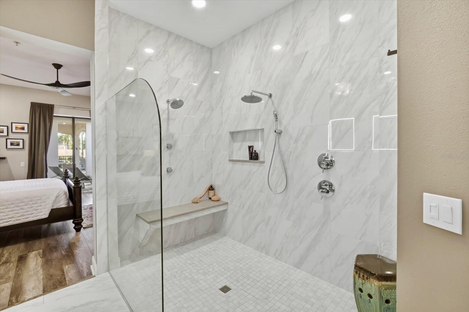 RIVERDALE - Residential