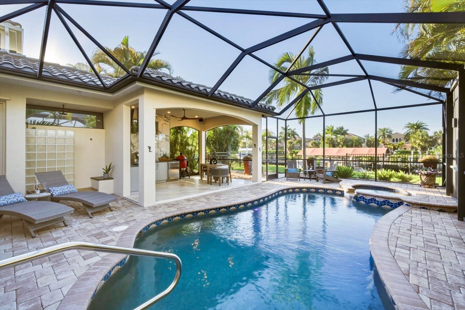 RIVERDALE - Residential