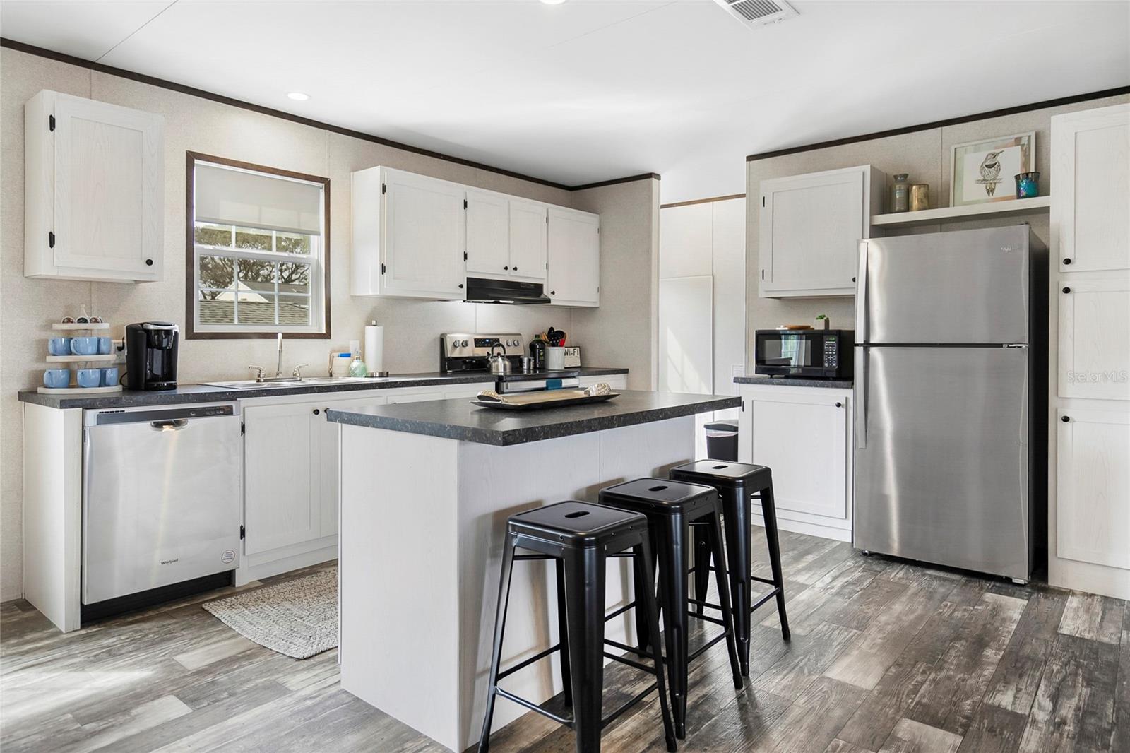 TREASURE BCH 2ND ADD - Residential