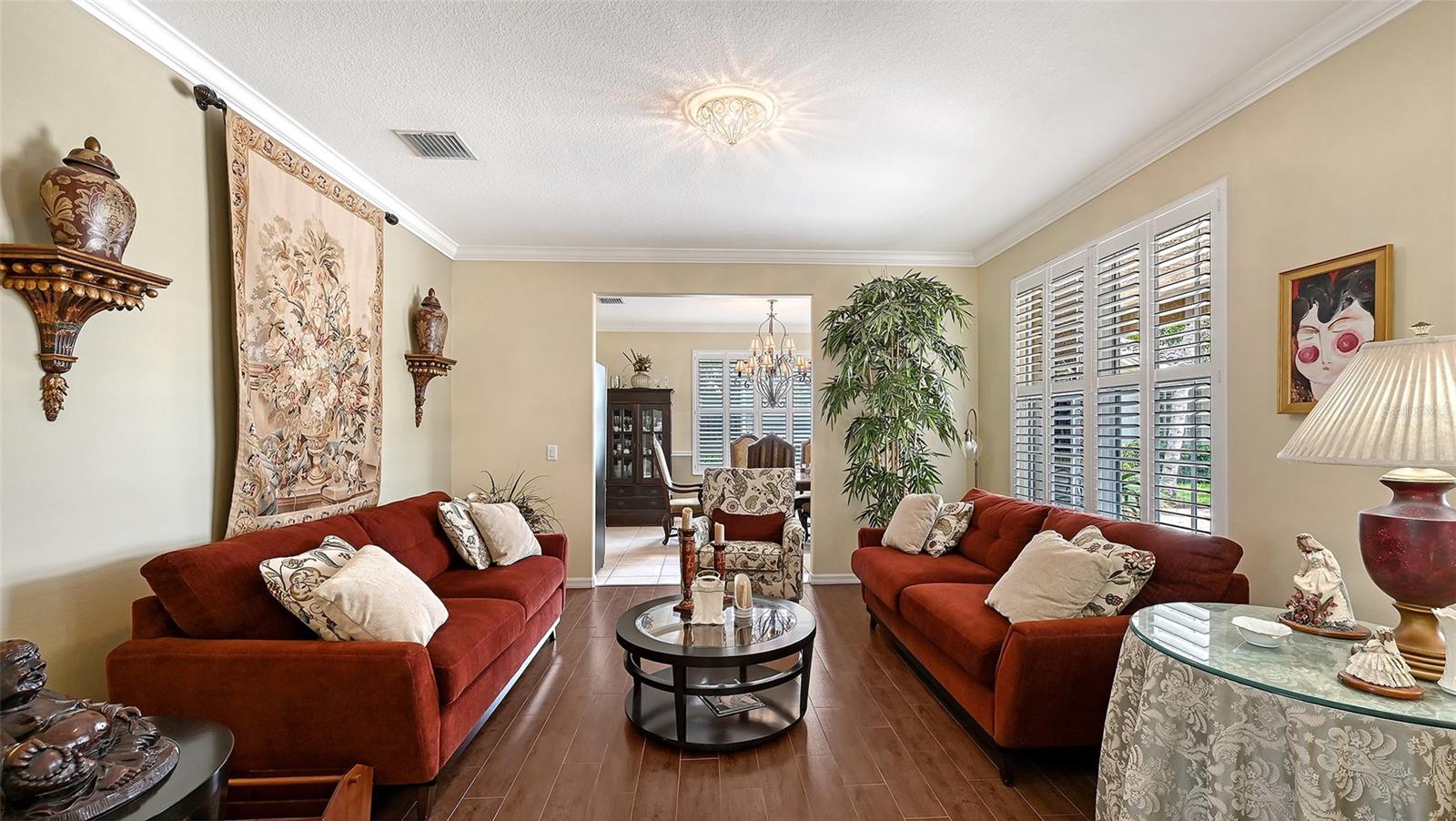 907 EAGLE ISLE COURT