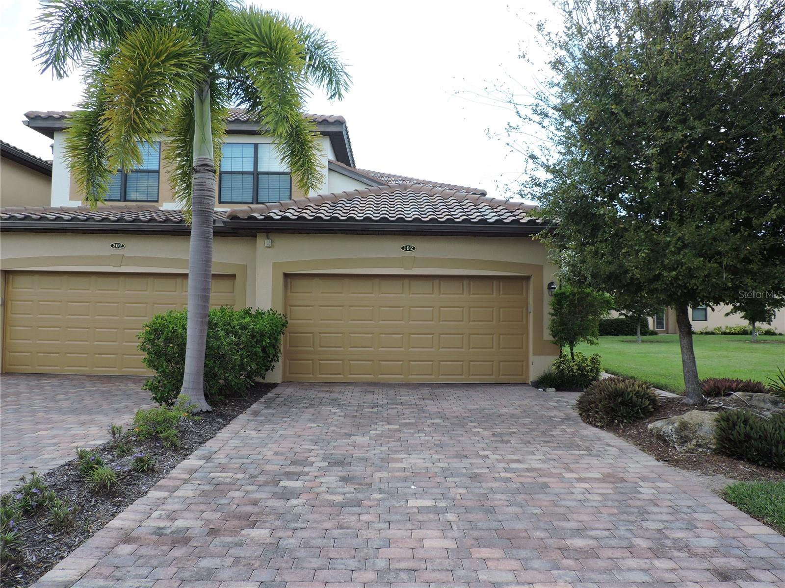 WAITING FOR YOUR NEW HOUSE TO BE COMPLETE? WAITING TO FIND A HOUSE TO BUY AND NEED TIME? SPECIAL PRICING OF $2,500 (EACH MONTH) IF YOU BOOK FOR AT LEAST 7 MONTHS BETWEEN JUNE 2025 - DECEMBER 2025 --- GRAN PARADISO --- TURNKEY FURNISHED 3 BEDROOM, 2 FULL BATH, 2 CAR GARAGE COACH HOME, offering the perfect blend of luxury and comfort in the highly sought-after community of Gran Paradiso, Florida. This spacious property features an open-concept layout with modern finishes, a well-appointed kitchen with stainless steel appliances, and a private screened lanai overlooking a lake view. Residents enjoy resort-style amenities, including a grand clubhouse, heated pool, fitness center, tennis courts, and walking trails. Conveniently located near world-class beaches, Costco, Beisbol stadium, Wellen park downtown, dining and entertainment, Membership transfer fee required. pets allowed.