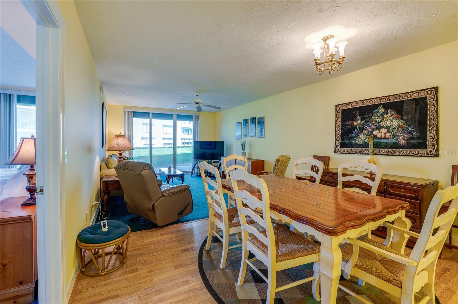 TOWERS AT PONCE INLET TOWER 01 CONDO - Residential