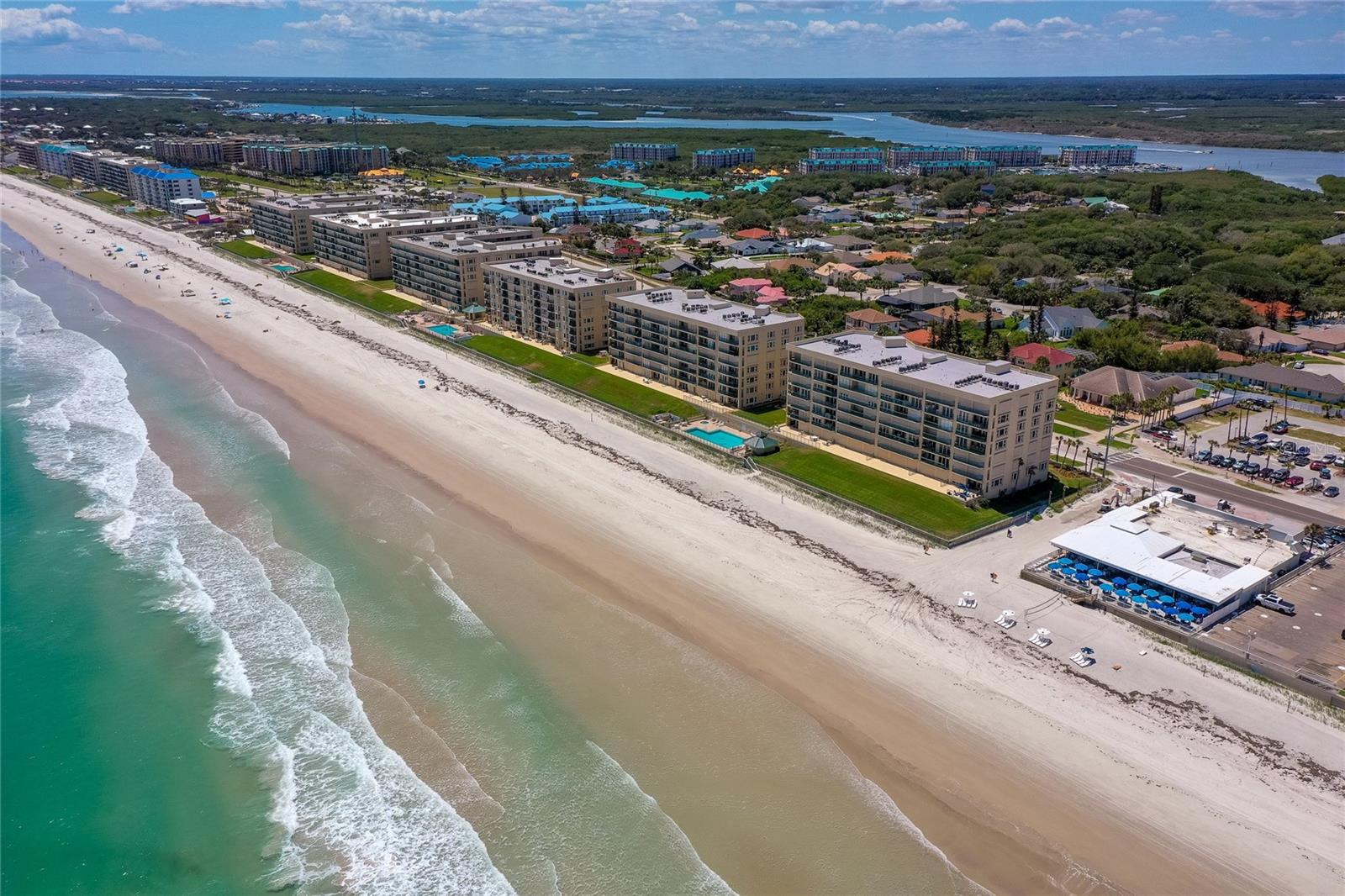 TOWERS AT PONCE INLET TOWER 01 CONDO - Residential
