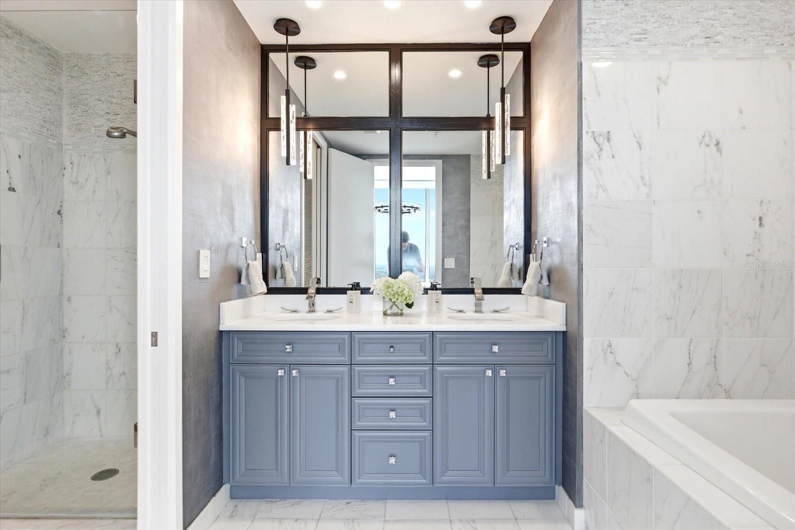 VUE/LK EOLA - Residential