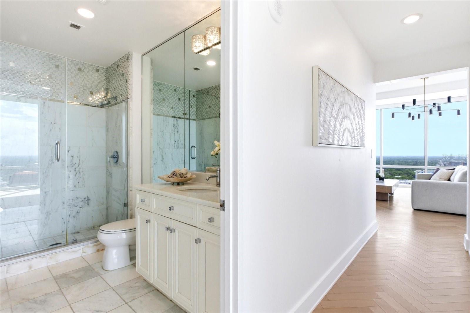 VUE/LK EOLA - Residential