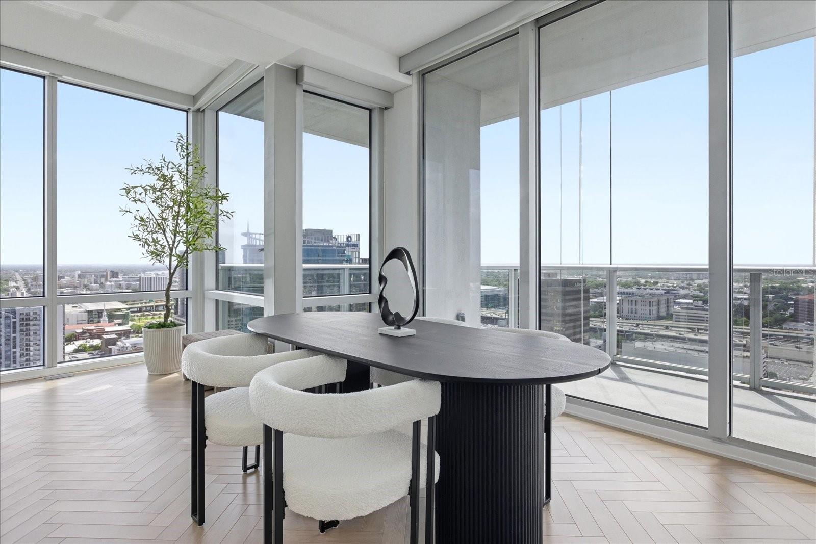 VUE/LK EOLA - Residential