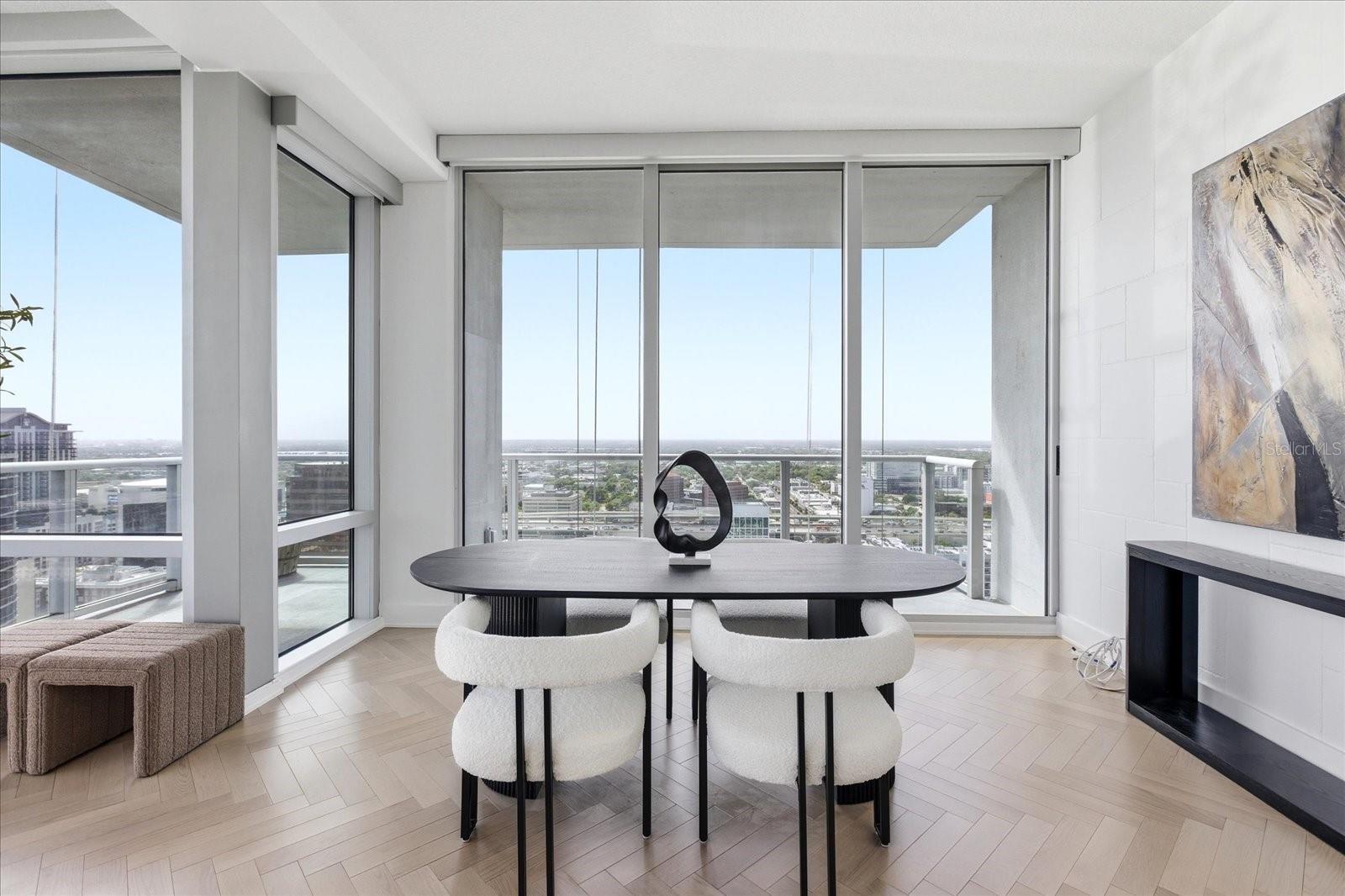 VUE/LK EOLA - Residential