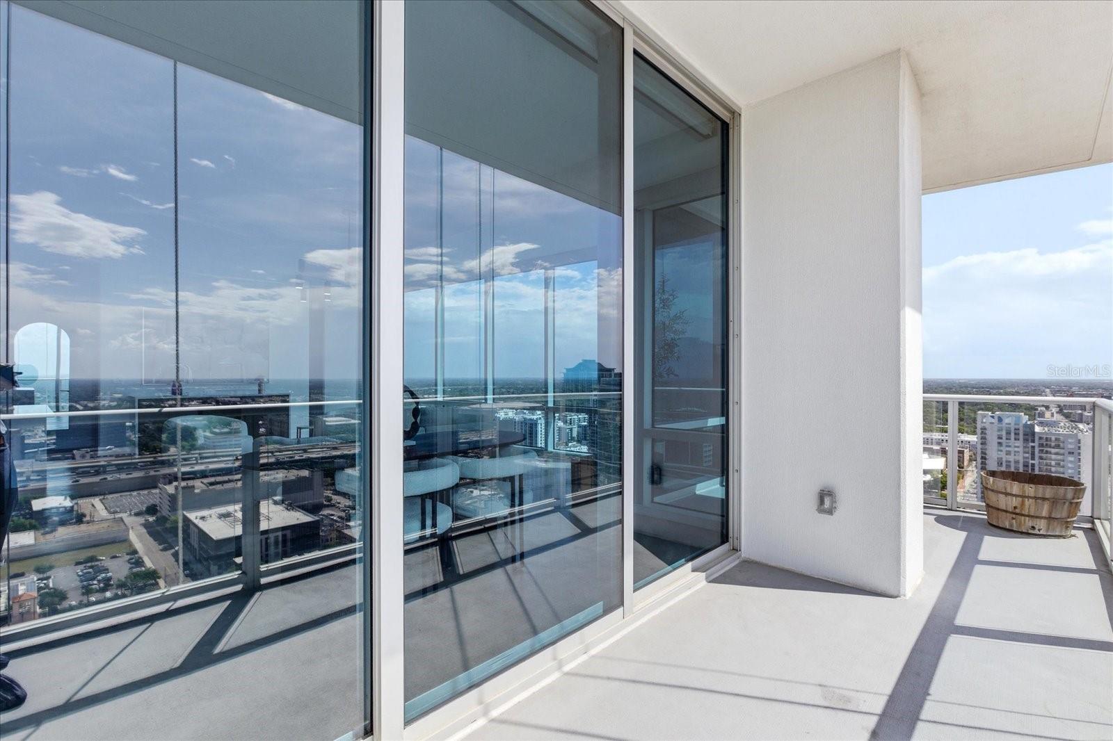 VUE/LK EOLA - Residential