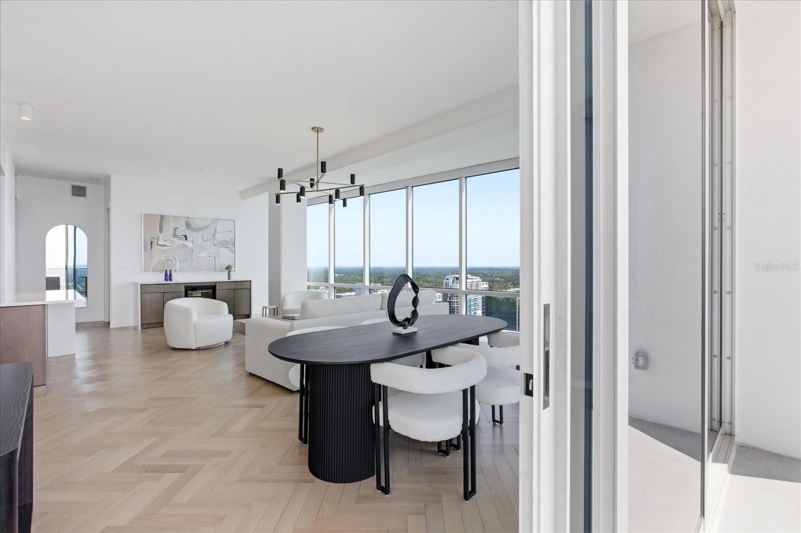 VUE/LK EOLA - Residential