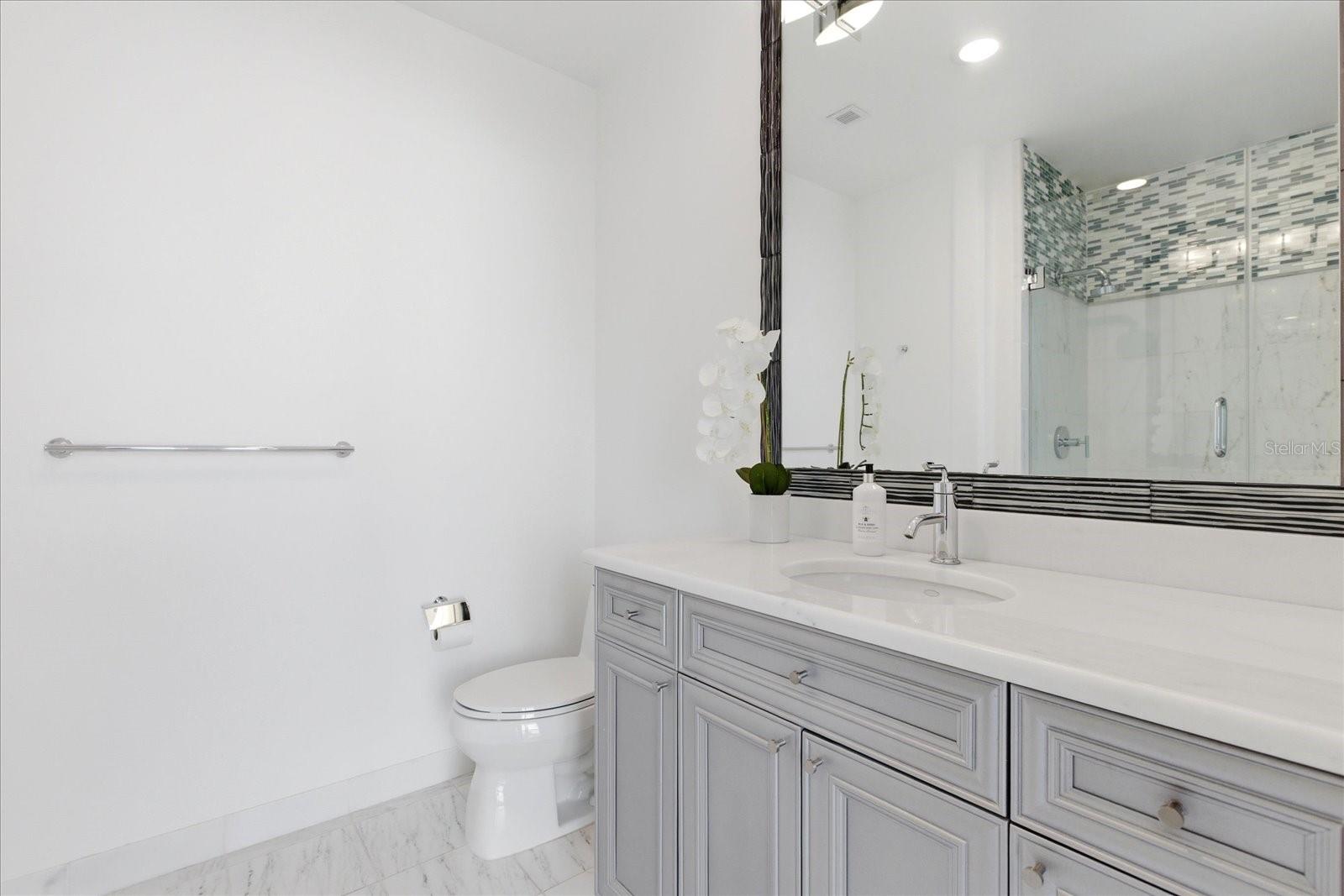 VUE/LK EOLA - Residential