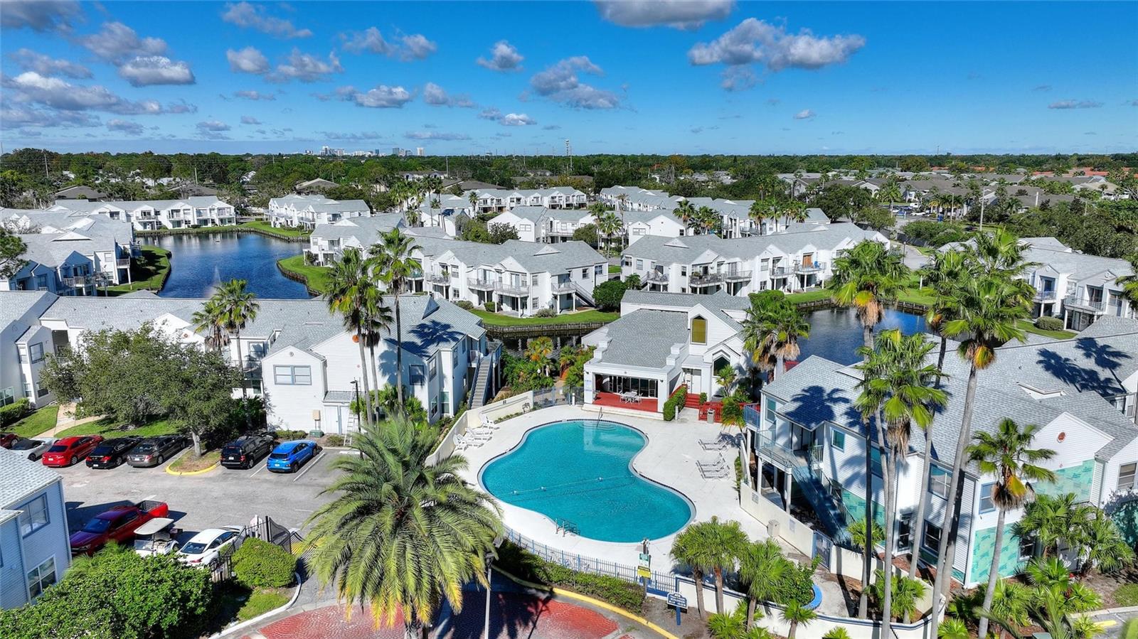 DOCKSIDE CONDO - Residential