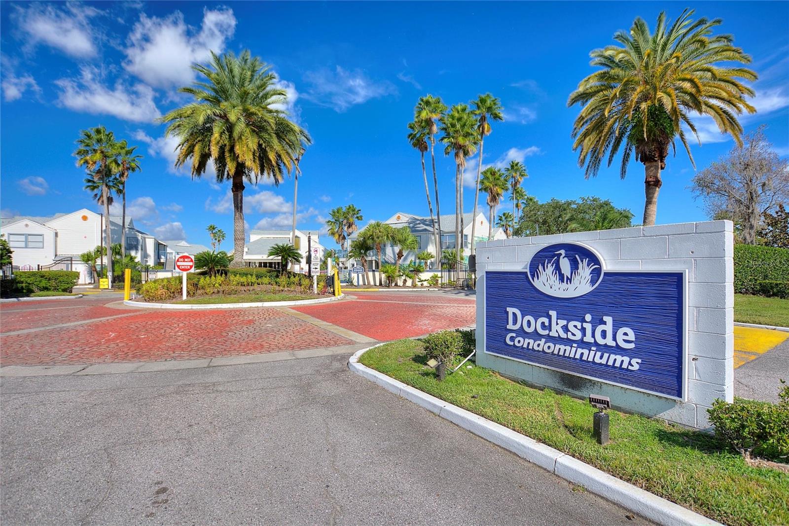 DOCKSIDE CONDO - Residential