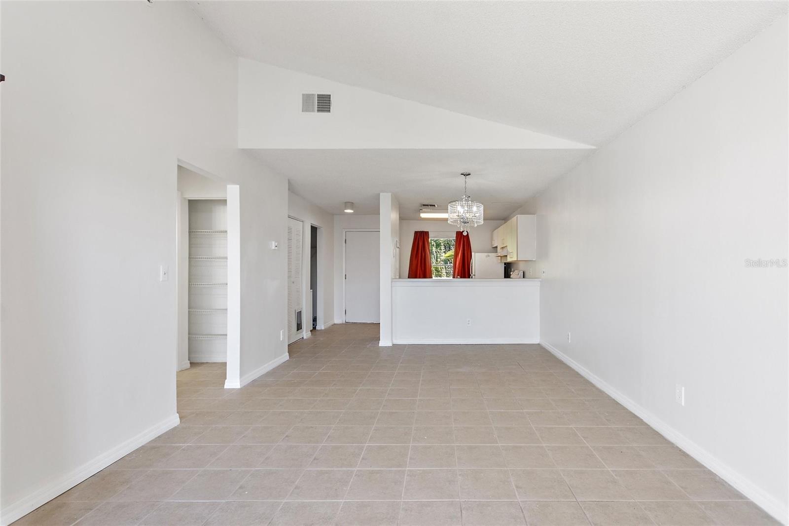 DOCKSIDE CONDO - Residential