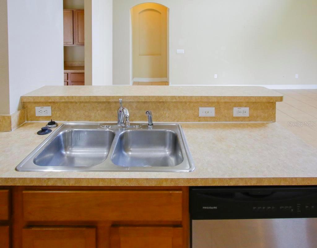 STERLING HILL PH 1A - Residential Lease