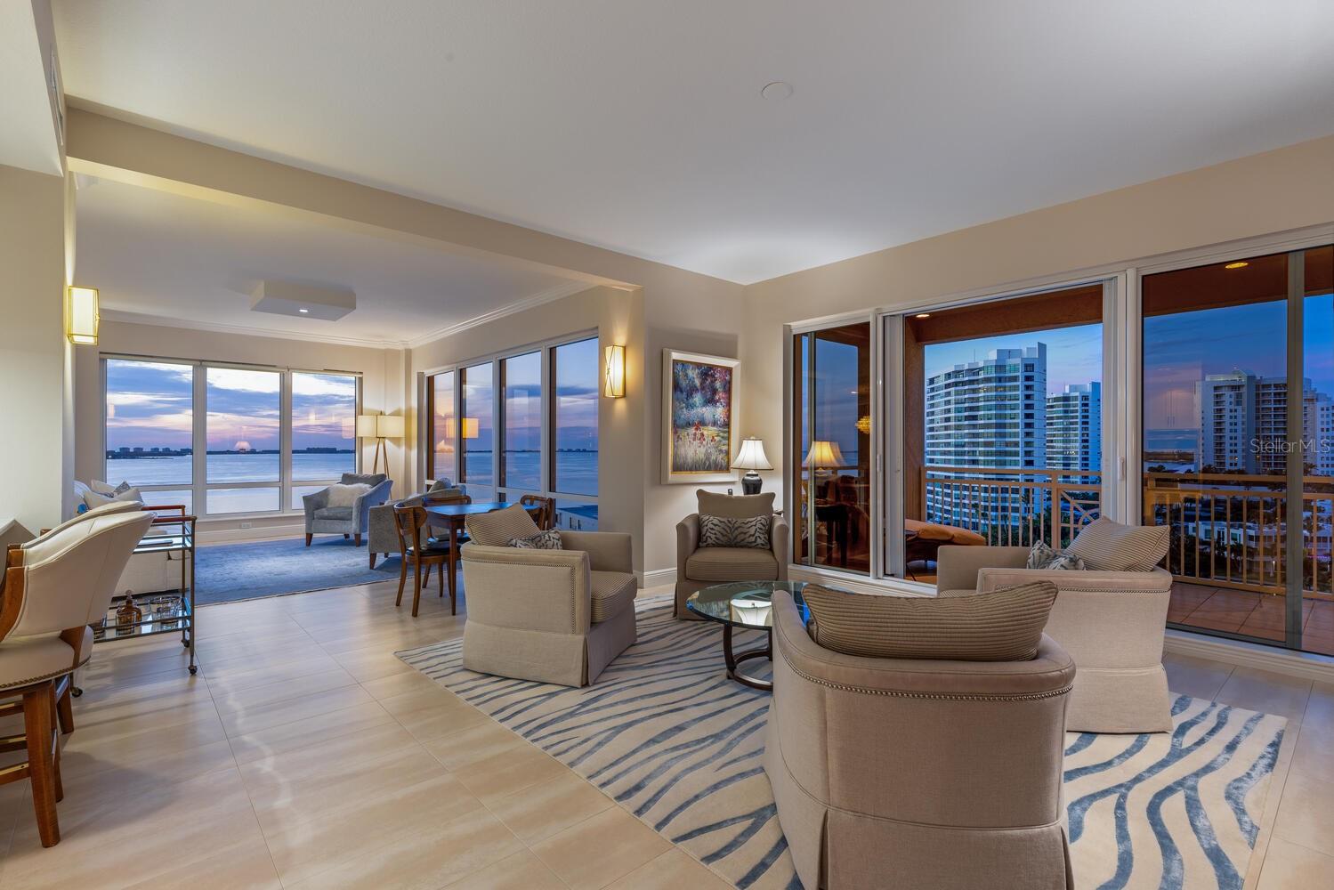 THE TOWER RESIDENCES - Residential