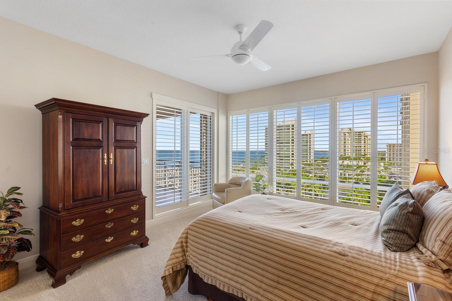 THE TOWER RESIDENCES - Residential